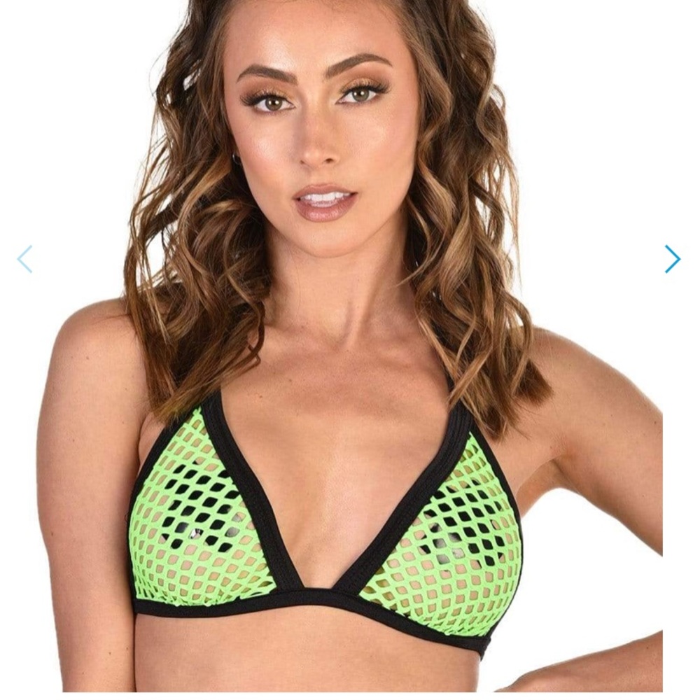 Iheartraves Fishnet Outfit